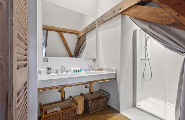 Beautiful and Authentic Penthouse in Bruges Center - Photo 8