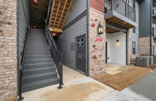 1BR Retreat Near Walmart Campus & AMP U of A - Foto 50