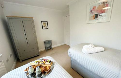 2 Bedroom Apartment, Free Parking, WiFi & Netflix - Foto 20