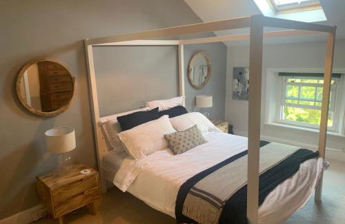 Top Floor. Top Notch. Tranquil Treat. Stone's throw from Thames. - Foto 1