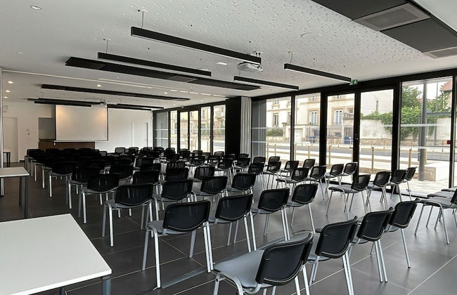 Villa Thermae Nancy - Photo 18