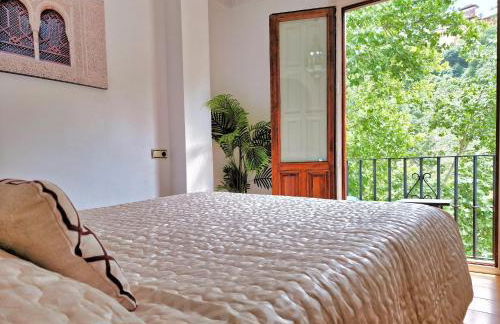 The Nasrid Palace from your bed ! - Photo 10