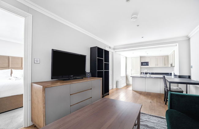 Prime Location Central London - Photo 20