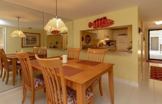 Picturesque 2 Bedroom Condo with Fabulous Ocean Views. 2 Condo by RedAwning - Foto 20