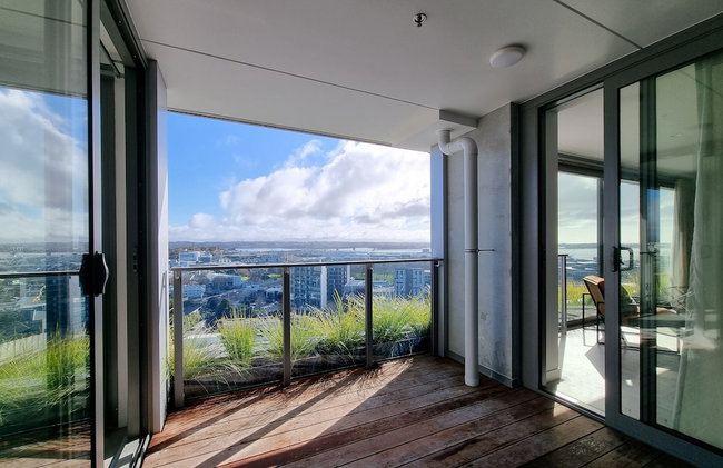Luxe Apt w Harbour-Sunset Views -Parking - Foto 47