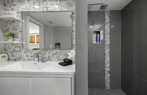 Luxury 5 beds Villa with Heated Pool & Resort Amenities - Photo 33