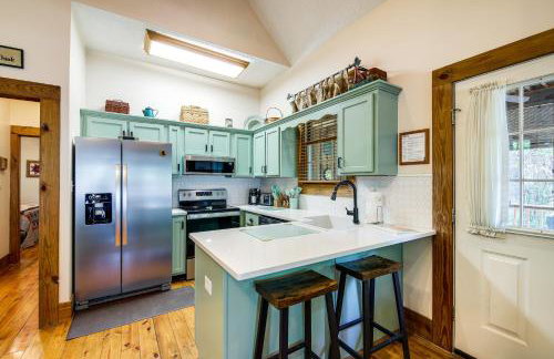 Lake Cumberland Resort Cabin with Community Perks! - Foto 9