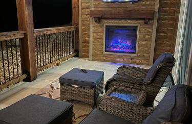 High Cliff Cabin + Private Hot tub at Table Rock Lake - Foto 58