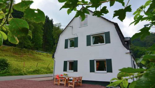 Chalet in Sauerland Near Winterberg Ski Area - Foto 4