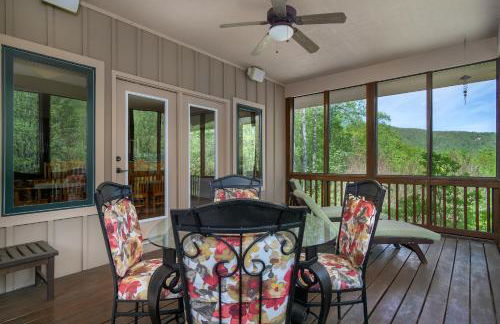Fireside Retreat Hot Tub, Game Area, Fire Pit & Mountaintop Views! - Foto 27