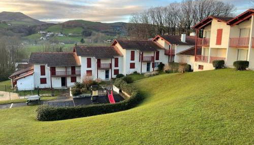 HOSTA Piscine Vue Montagnes - Foto 2, Garden, Garden view