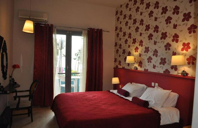 Okeania Seafront Rooms in Kamena Vourla - Foto 10