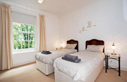 Apartment 4 The Grove - Foto 19