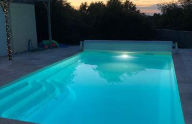 Rustic cottage with stunning swimming pool - Foto 15