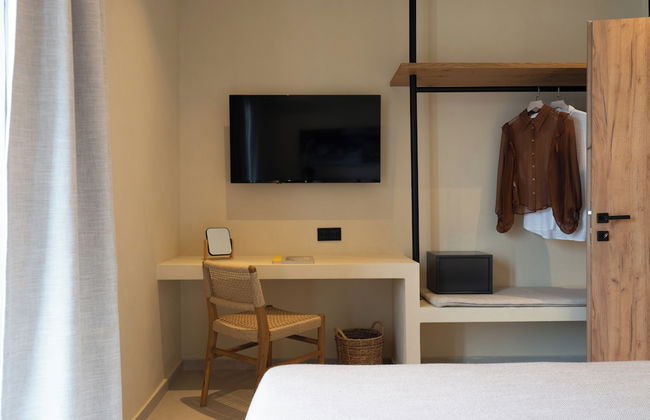 Portiani Suites - Photo 46