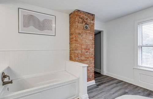 Upscale Historic Home near Downtown, Hall of Fame, Beach, Arenas - Foto 33