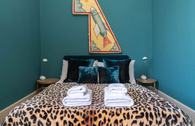 Host Stay Tranquility on Brunswick Square - Foto 12