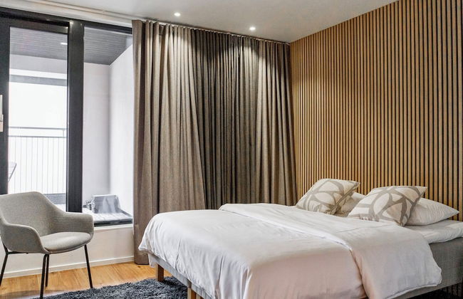 Luxurious 3-Br Apt with Balcony - Foto 2