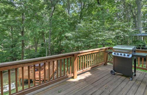 Charming Renovated Cabin with Fireplace - Foto 22