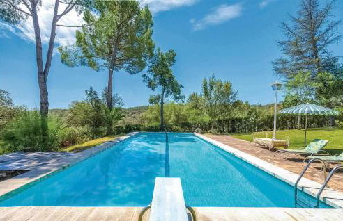 Gorgeous Home In Higuera De La Sierra - Foto 10