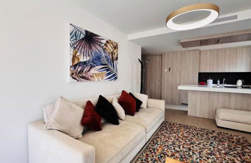 Modern Holiday Apartments - Photo 2