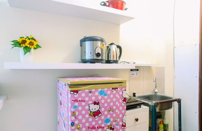 Homey and Comfy Studio @ Tifolia Apartment - Foto 5