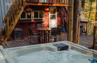 Waterfront A Frame with Dock Canoe Kayaks Family - Foto 38