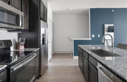 Landing Stunning 1BD Gym Pool - Foto 9