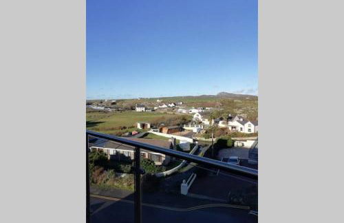 Rhodri Apartment with Sea Views and Sun Terrace - Foto 17