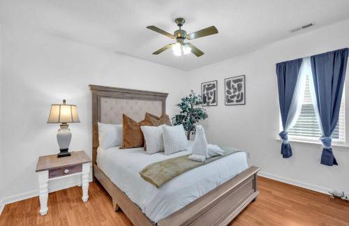 Updated University Area Home with Hot Tub Near Charlotte Your Perfect Retreat - Foto 17