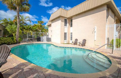 The Village Breeze II - White-sand, Pool, Beaches, Daiquiris, Seafood! - Foto 31