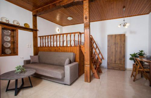 Rhodes VistaPeak Retreat - Photo 3