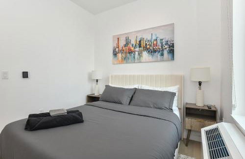 Contemporary Luxury 3BR 2BA Downtown NYC - Photo 8