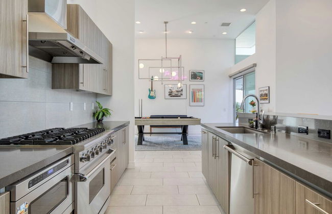 Sleeps 40 3 Luxe Villas Next to Empire Polo Club Putting Green & Pickleball - Foto 18