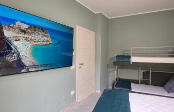 DANIEL SUPERIOR APARTMENTS - Tropea City Center - 250m from the Train Station - Foto 3