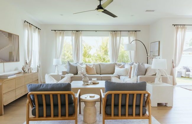 Mediterranean Modern Steps to Beach Dining w Spa - Foto 3