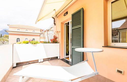 Bilocale affrescato con box privato & spiaggia a 150m - Foto 4