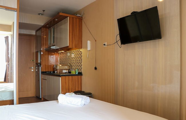 Cozy And Simply Studio At Cinere Bellevue Suites Apartment - Foto 7