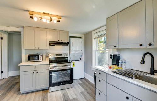 2 Mi to Uptown Centrally Located Kingston Apt! - Foto 2