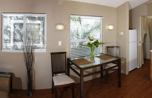 Arden Acres Executive Suites and Cottages - Foto 7