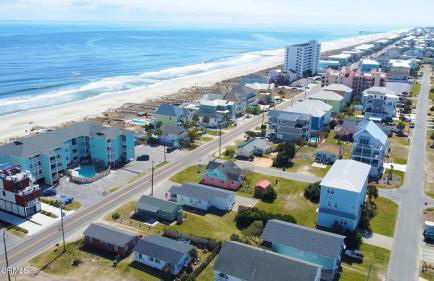 Good Vibrations - Photo 49