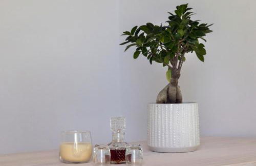 Restia Seaside Apartment II, 50m from Megas Gialos Beach - Foto 26