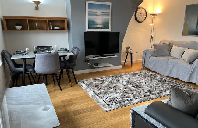 1 Bed Flat - Sleeps 4 - Parking - Wifi - Foto 7