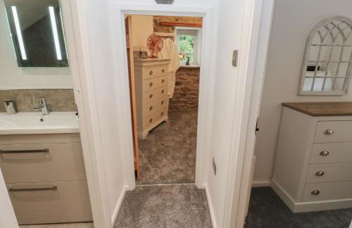 Lydgate Cottage - Photo 17