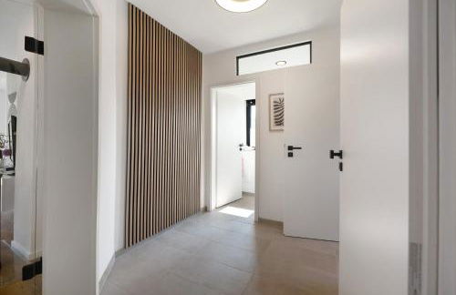 Design-Apartment mit Garten - Foto 21