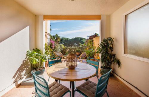 Appartement avec jardin, clim & piscine - Proche plages et randos, parking privé - La Girelle - Foto 2