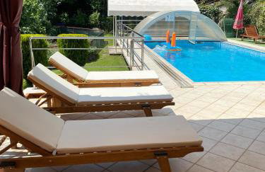 Villa Ella - Photo 1