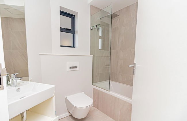 Modern Apartment w Rooftop Deck Scholtz Penthouse - Foto 11