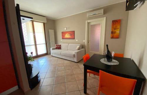 CASA ADELIKA-Appartamento con GARAGE privato - Foto 6