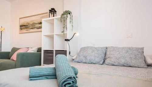 Estudio con vistas y parking - Foto 4